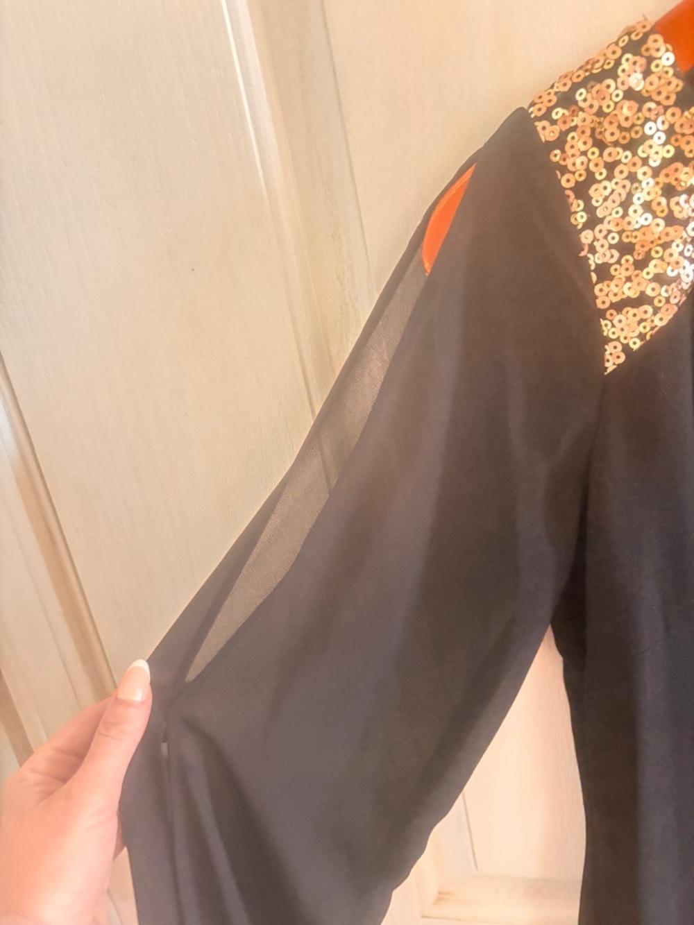 Sequin Hearts Black Chiffon Shift Dress Gold Sequin Shoulder Small - Picture 6 of 7